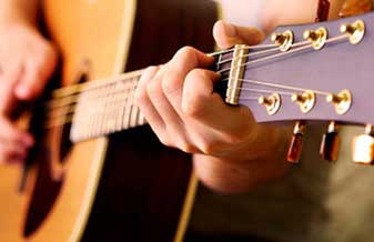 Escola de Música Artes & Melodias - Foto 1
